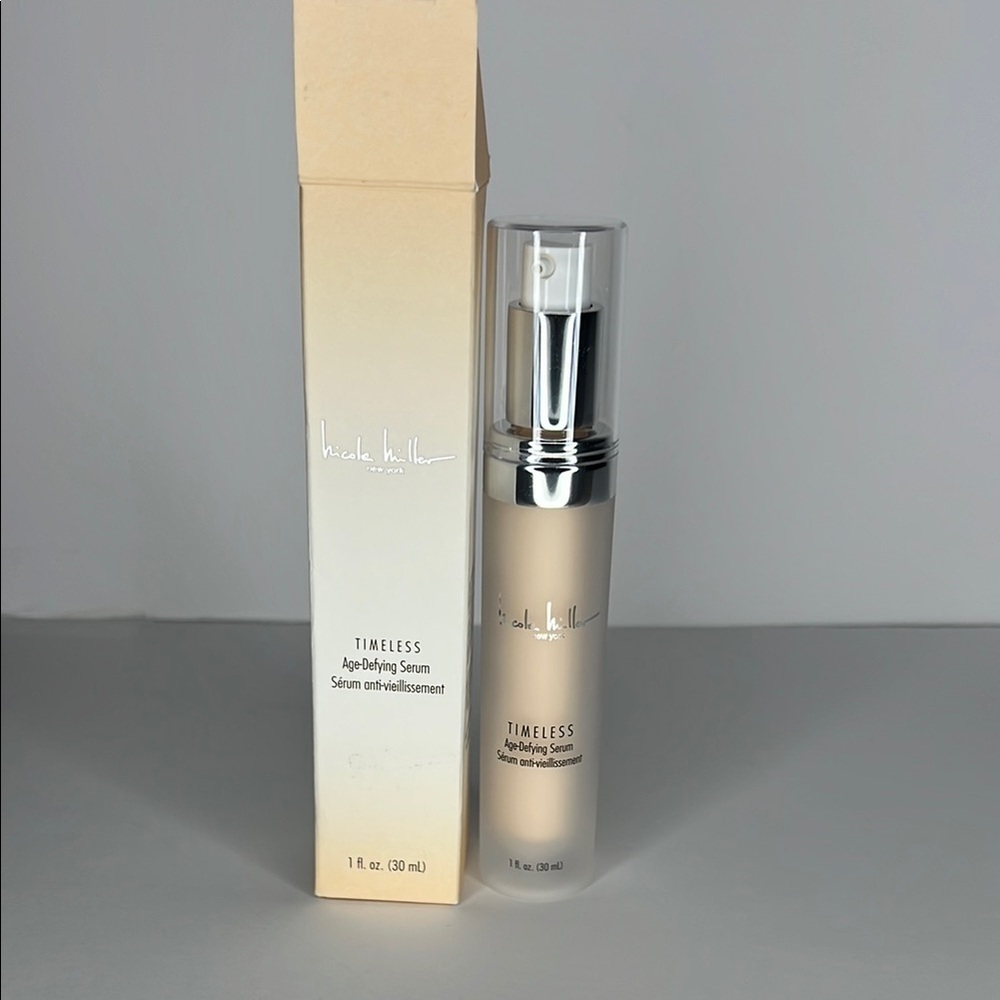 NIB Nicole Miller Timeless Age-Defying Serum Full Size 1 fl. Oz.